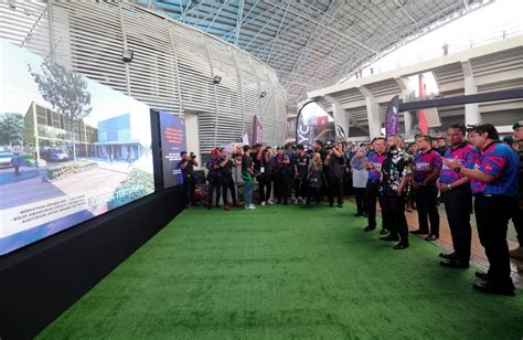 Tunku Mahkota Ismail Youth Centre (TMIYC) In Every Johor District.